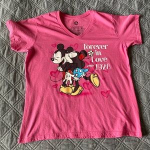 Mickey and Minnie Mouse Forever in Love V-neck